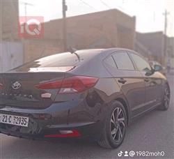 هیوندای ئەلەنترا